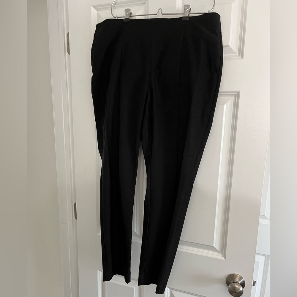 Slimming black pants by Chicos size 2